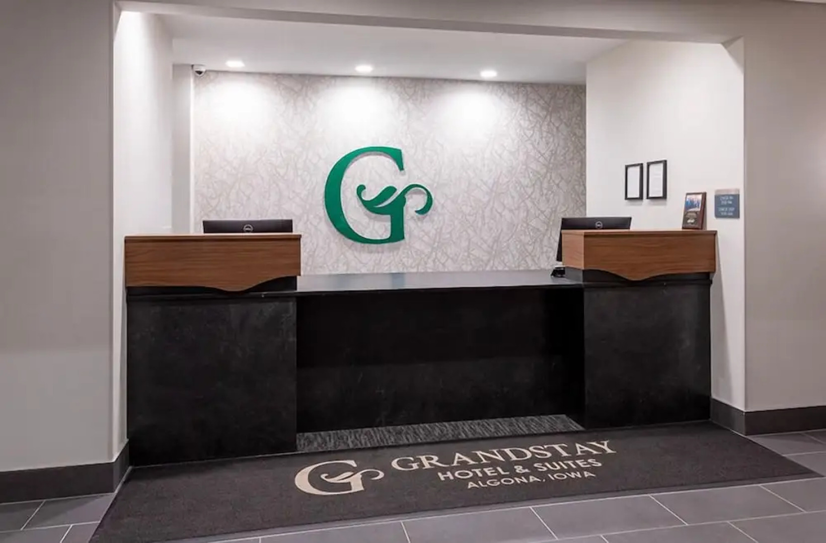 GrandStay Hotel & Suites Algona IA