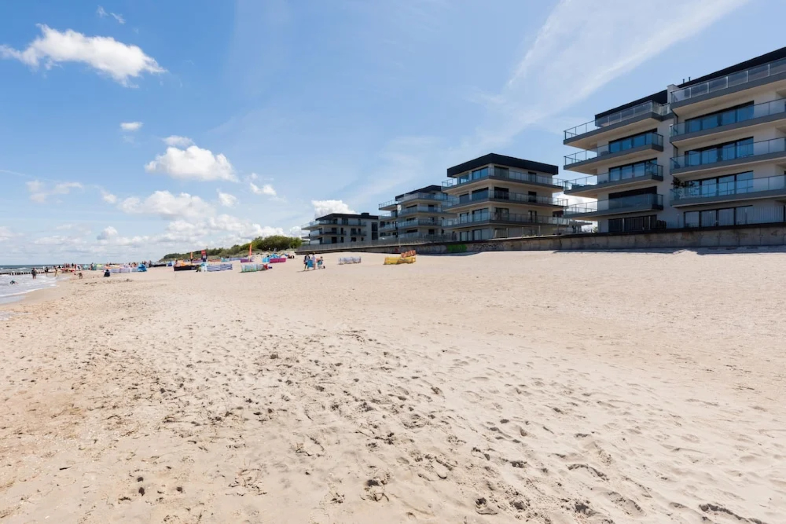 Gardenia Seaside 2 Apartments by Renters