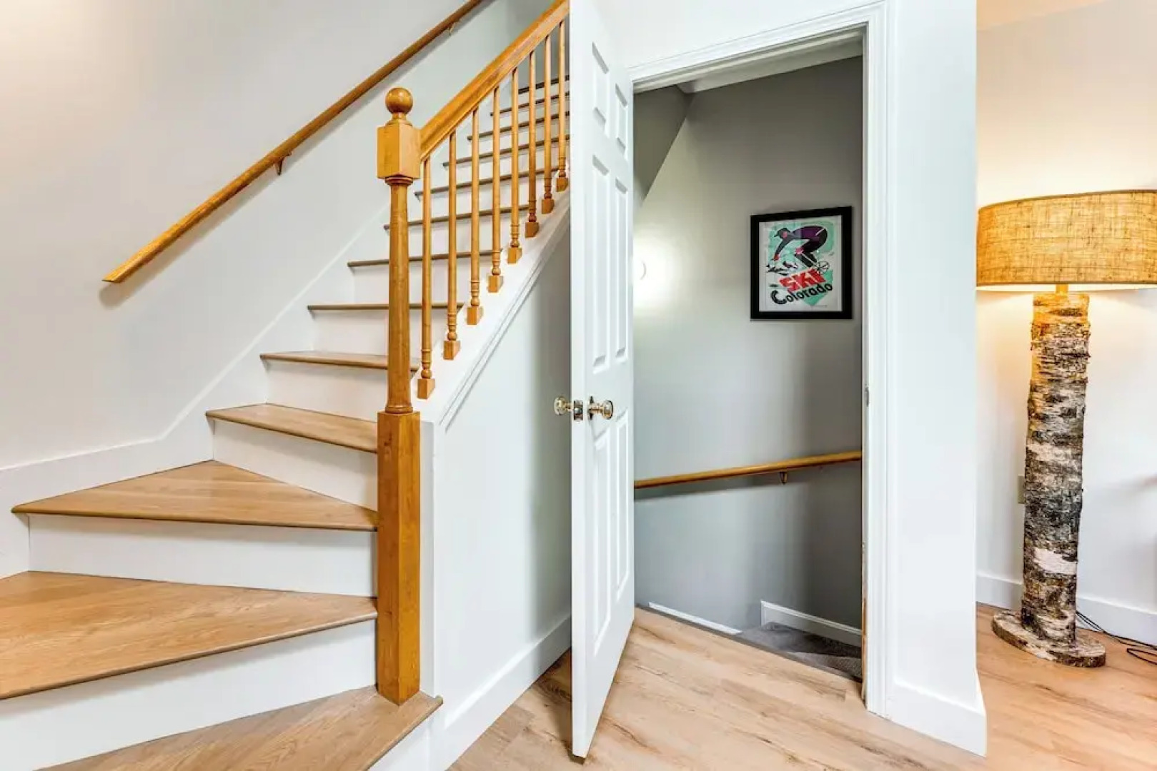 Condo w/ Deck & Grill < 5 Miles to Loon Mountain!