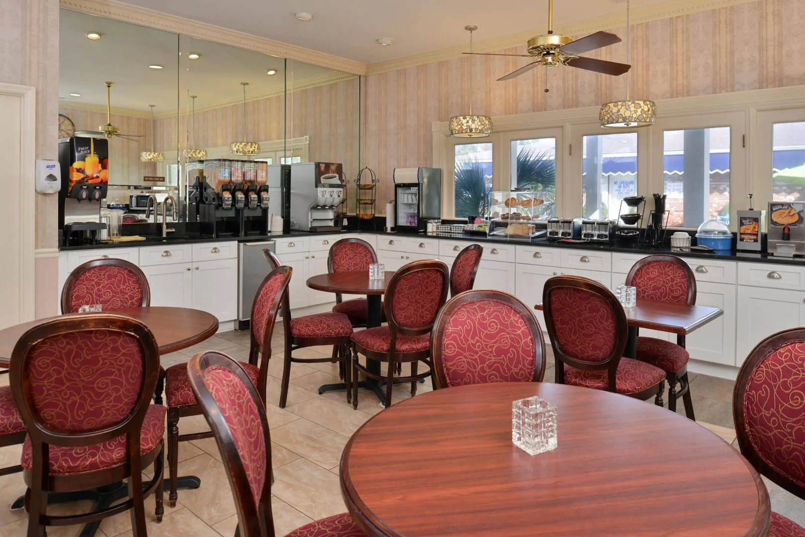 Best Western Plus Santee Inn