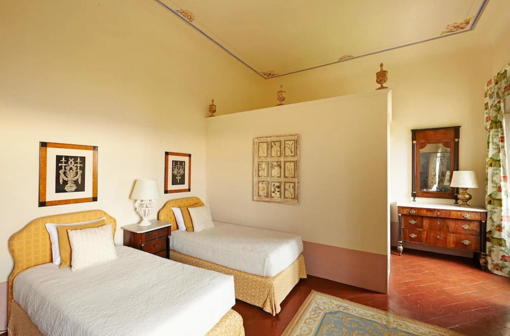 Villa Colline - Seven Bedroom Villa