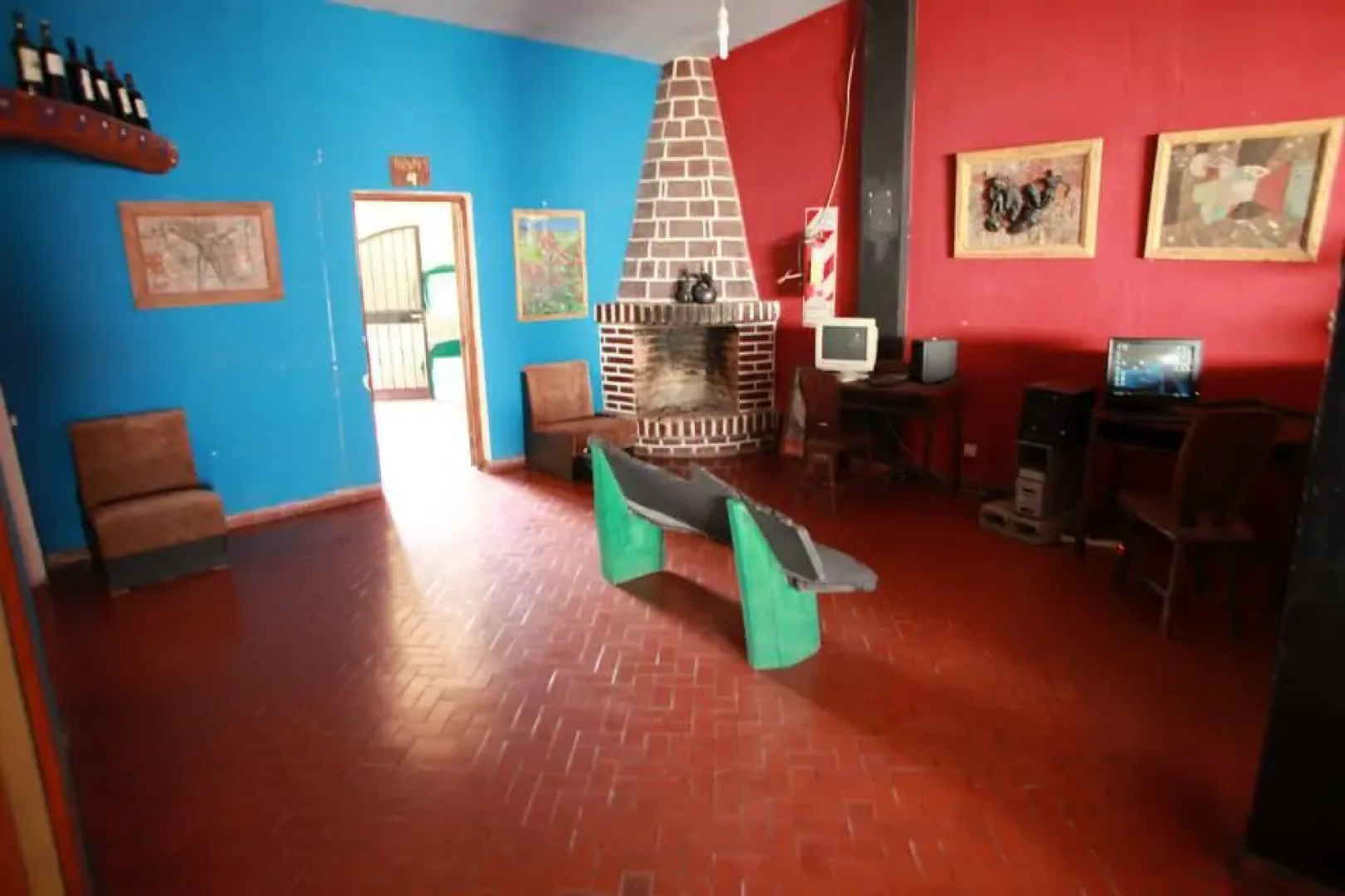 El Balcon Hostel Internacional