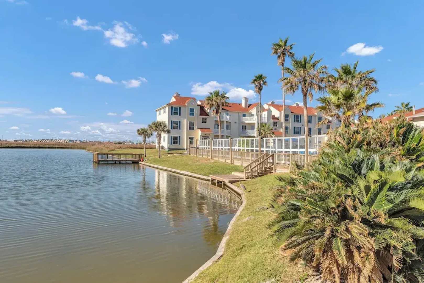 Npi256-toes In The Water II