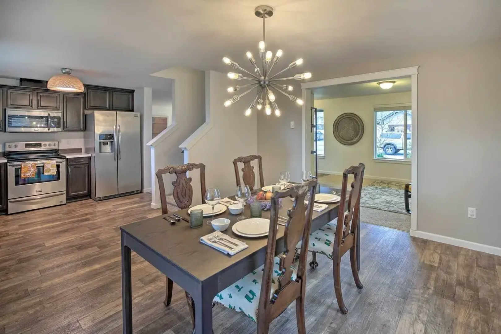 Enumclaw Home - 60 Mi to Mount Rainier!