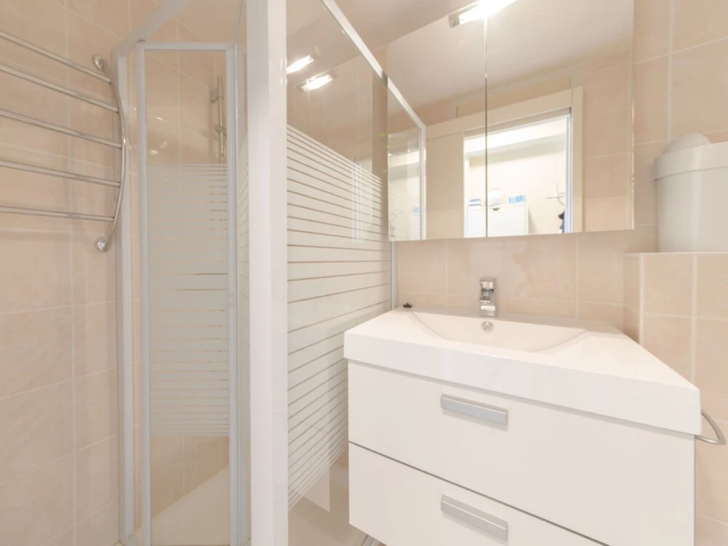 High in the sky De Haan