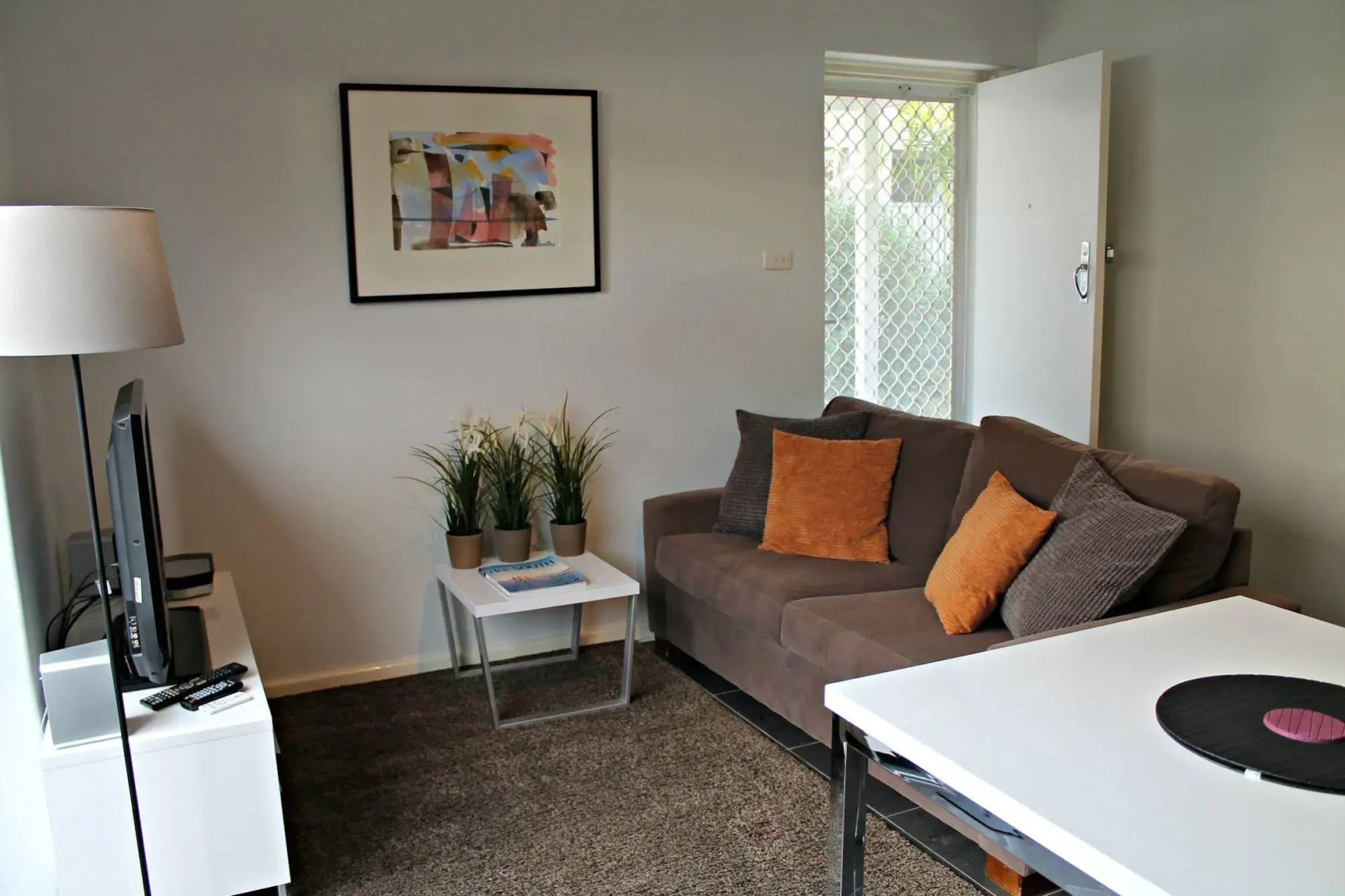 Specialty Accommodation – Adelaide Dress Circle Apartments