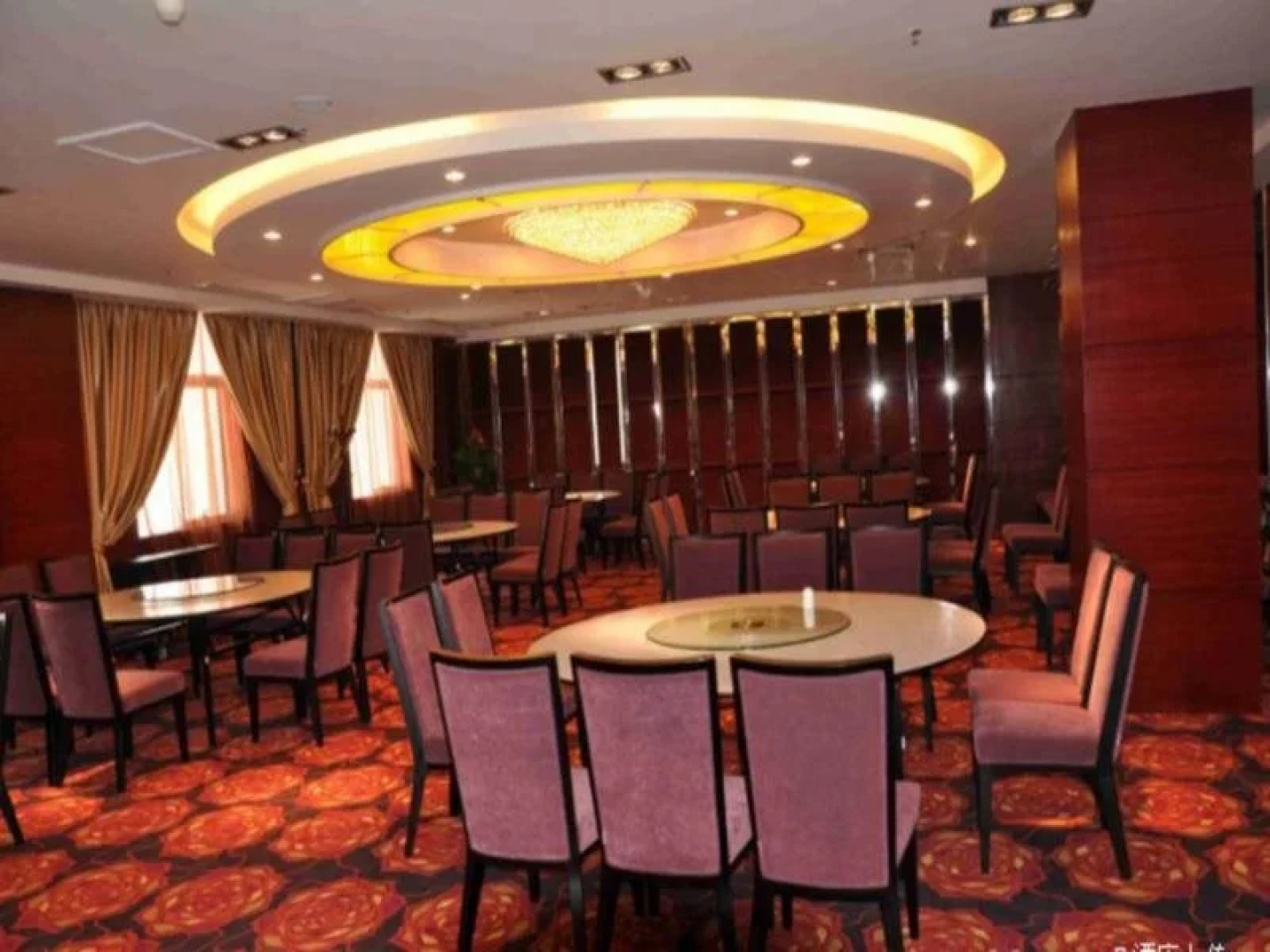 New Cozy Harbour Hotel