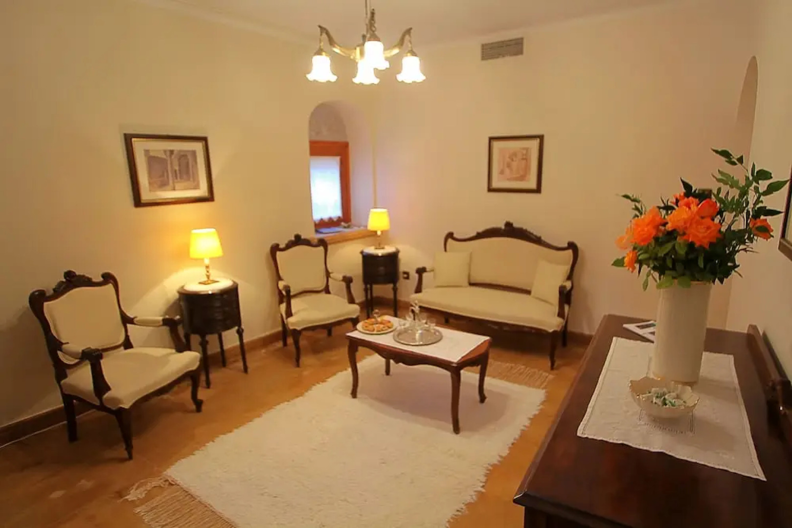 Argentikon Luxury Suites