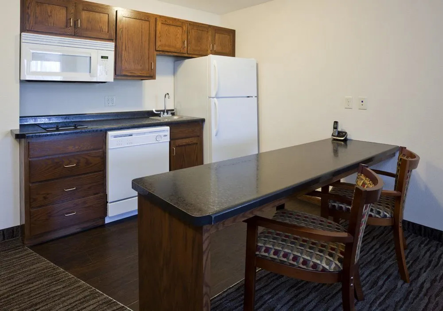 Crossings by GrandStay Parkers Prairie