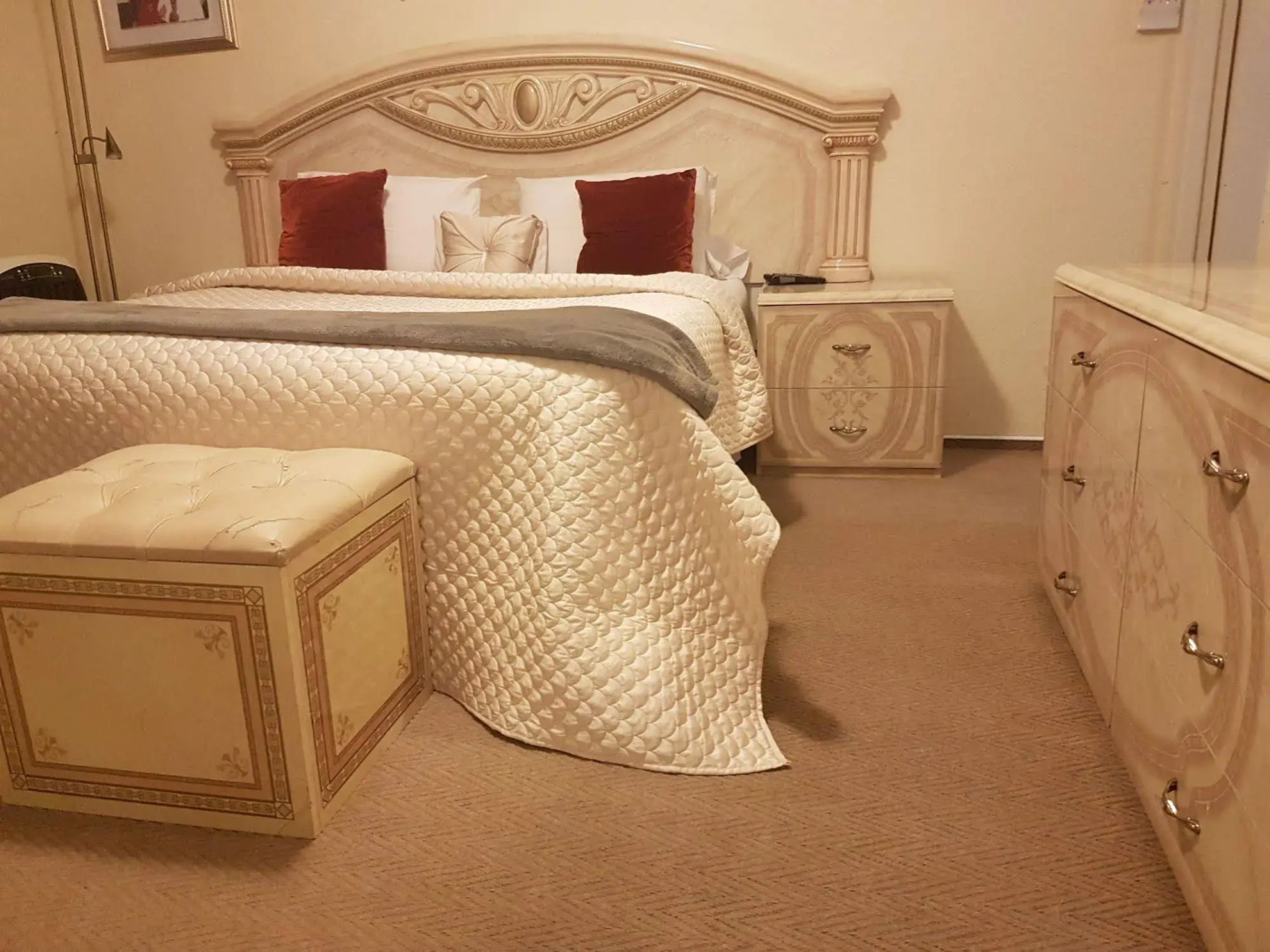 The Royal Princess Garden - Honeydew