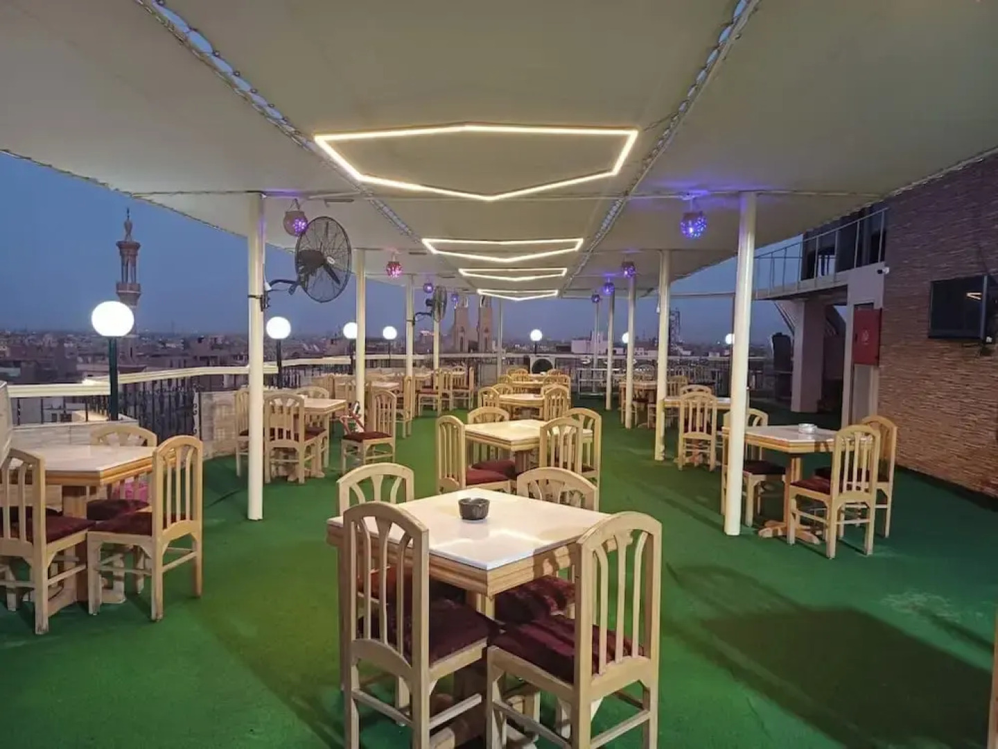 Queens Valley Hotel, Restaurants, Bars and Spa Luxor