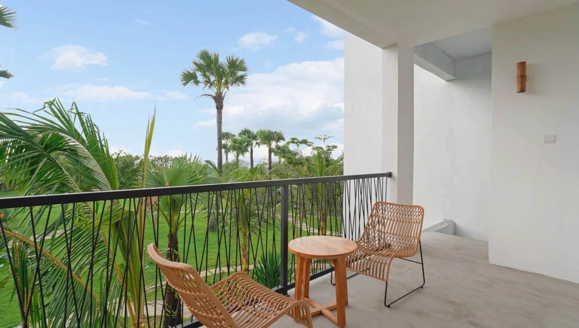 Palm Springs Bali Resorts