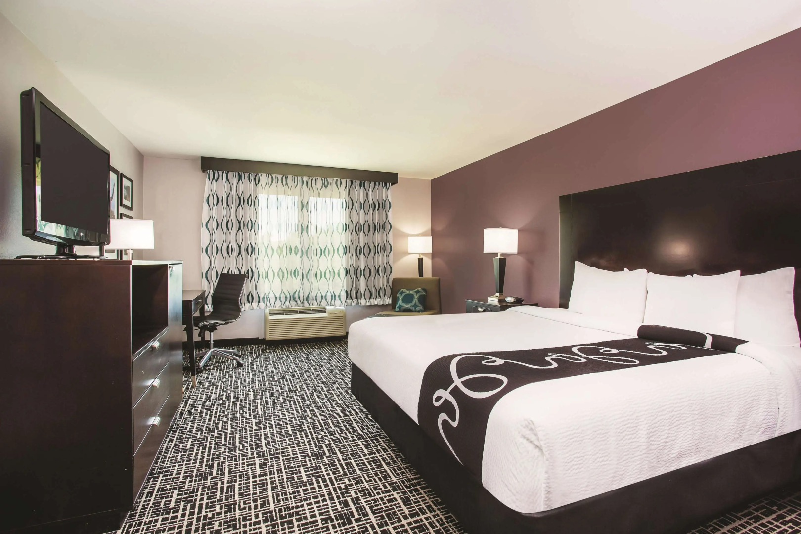 La Quinta Inn & Suites by Wyndham Russellville