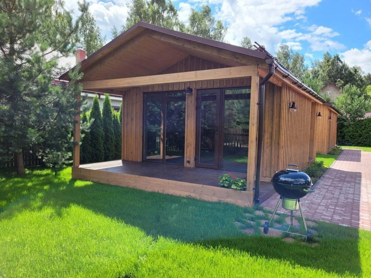 Домики на Луговом