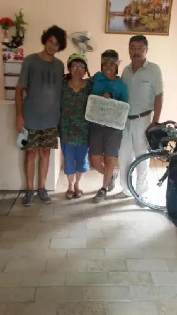 BAYANA Hotel & Hostel