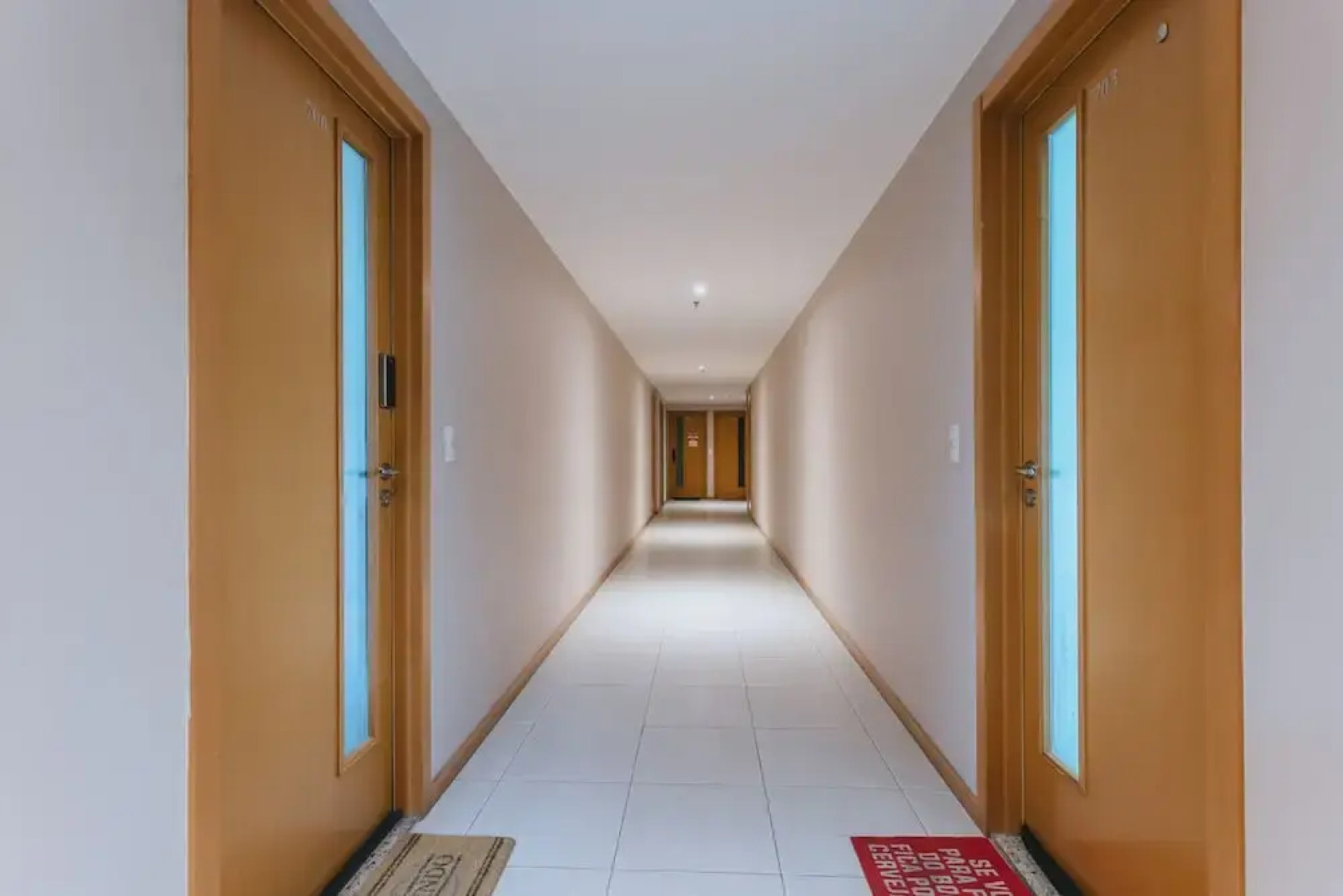 Apto com Piscina Wifi Ar-condicionado e Garagem