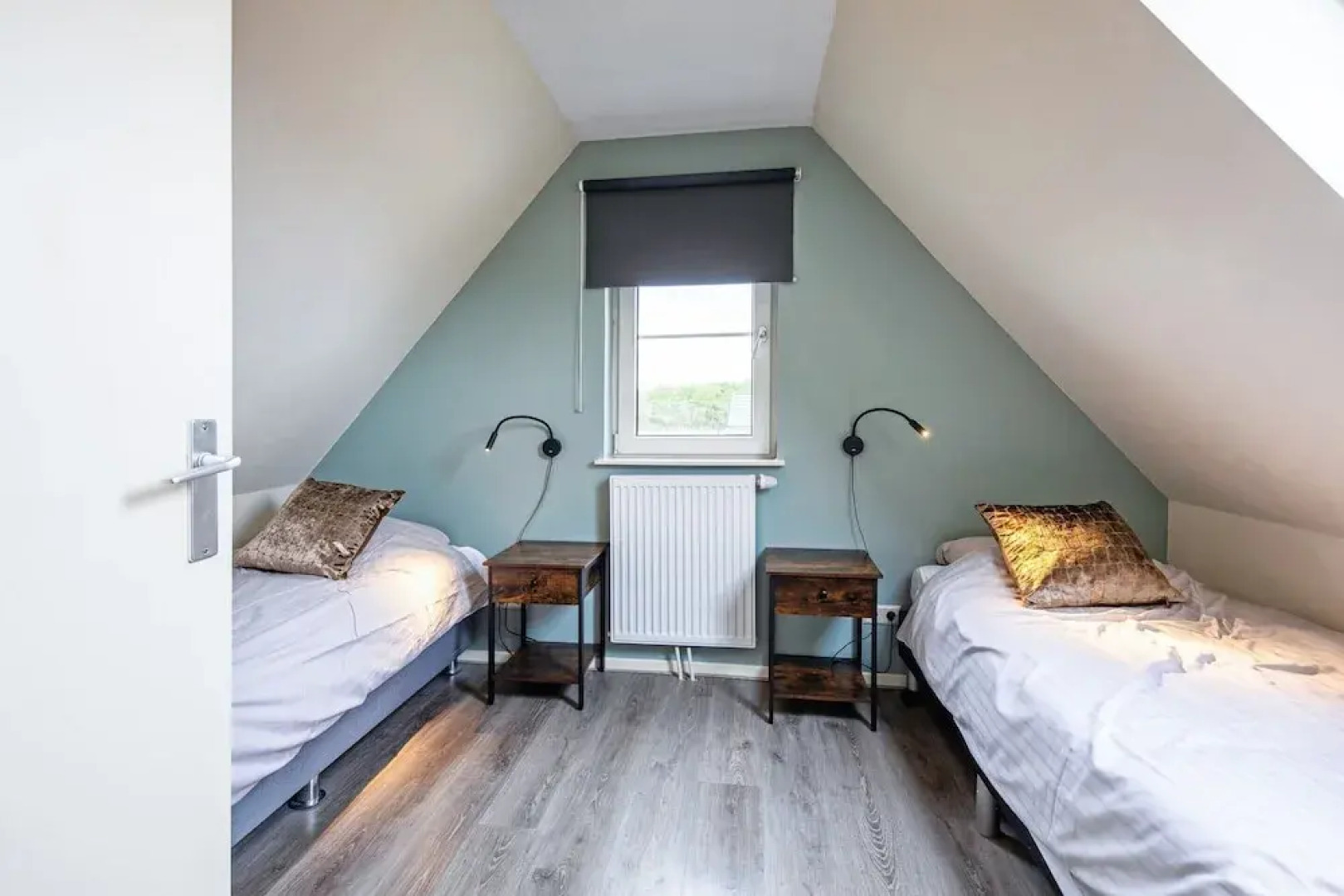 Holiday Home With Pets-friendly