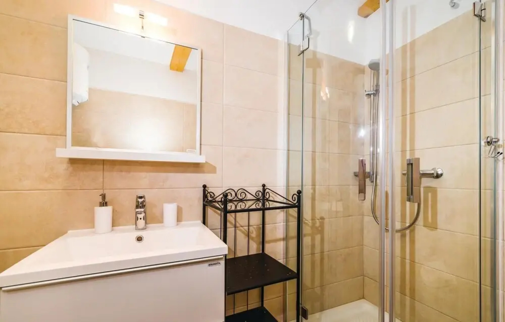 Awesome Home in Pridraga With Wifi and 3 Bedrooms