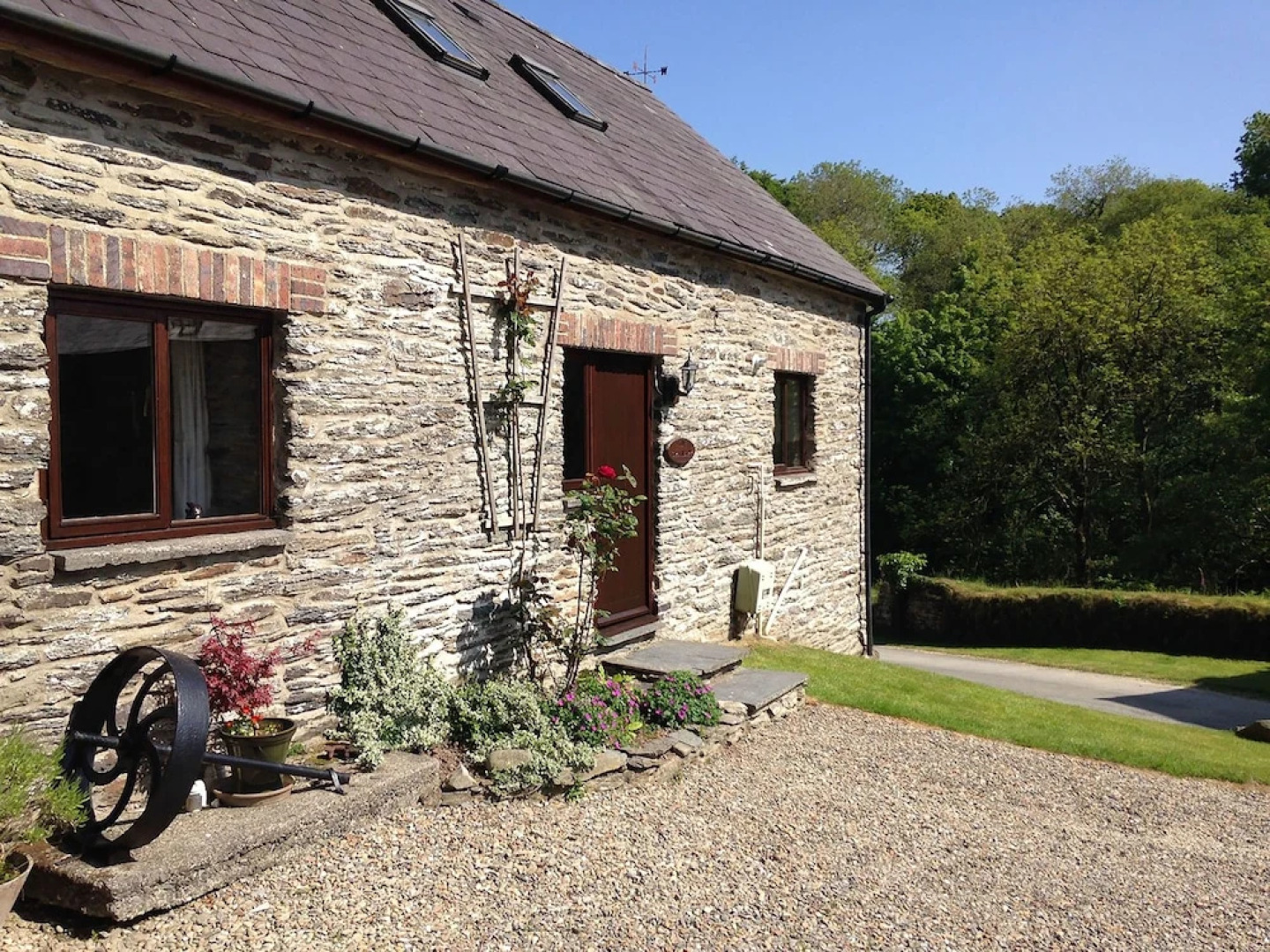 Troedyrhiw Holiday Cottages