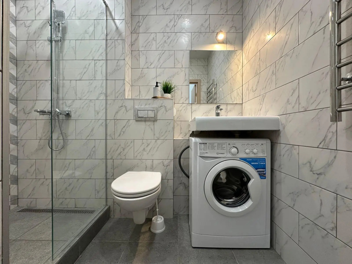 BestFlat24 (БэстФлэт24) на улице Колпакова 44