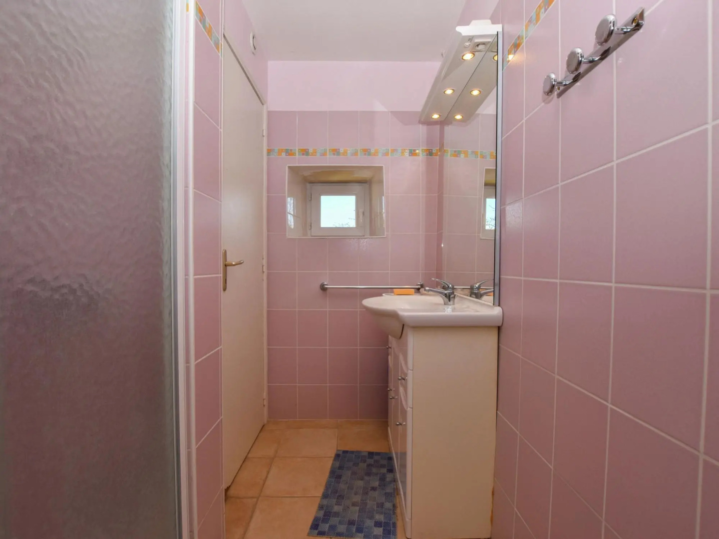 Holiday Home in Montfaucon With Fenced Garden, Terrace, BBQ