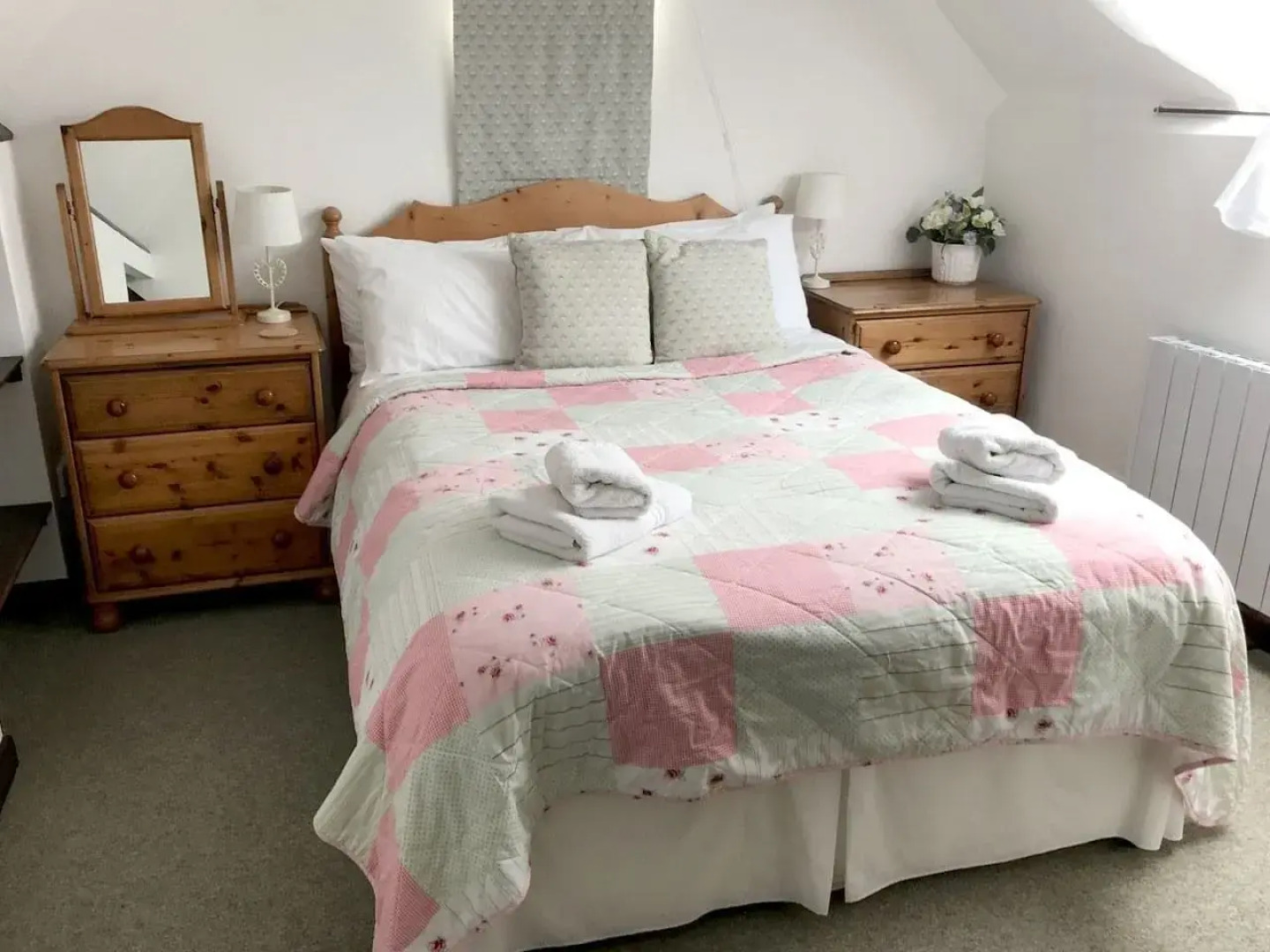 Hayloft - Boswell Farm Cottages