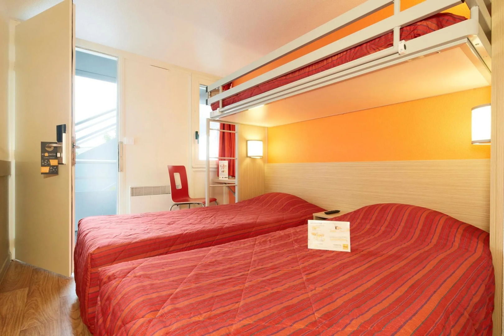 Première Classe Poitiers Futuroscope – Chasseneuil