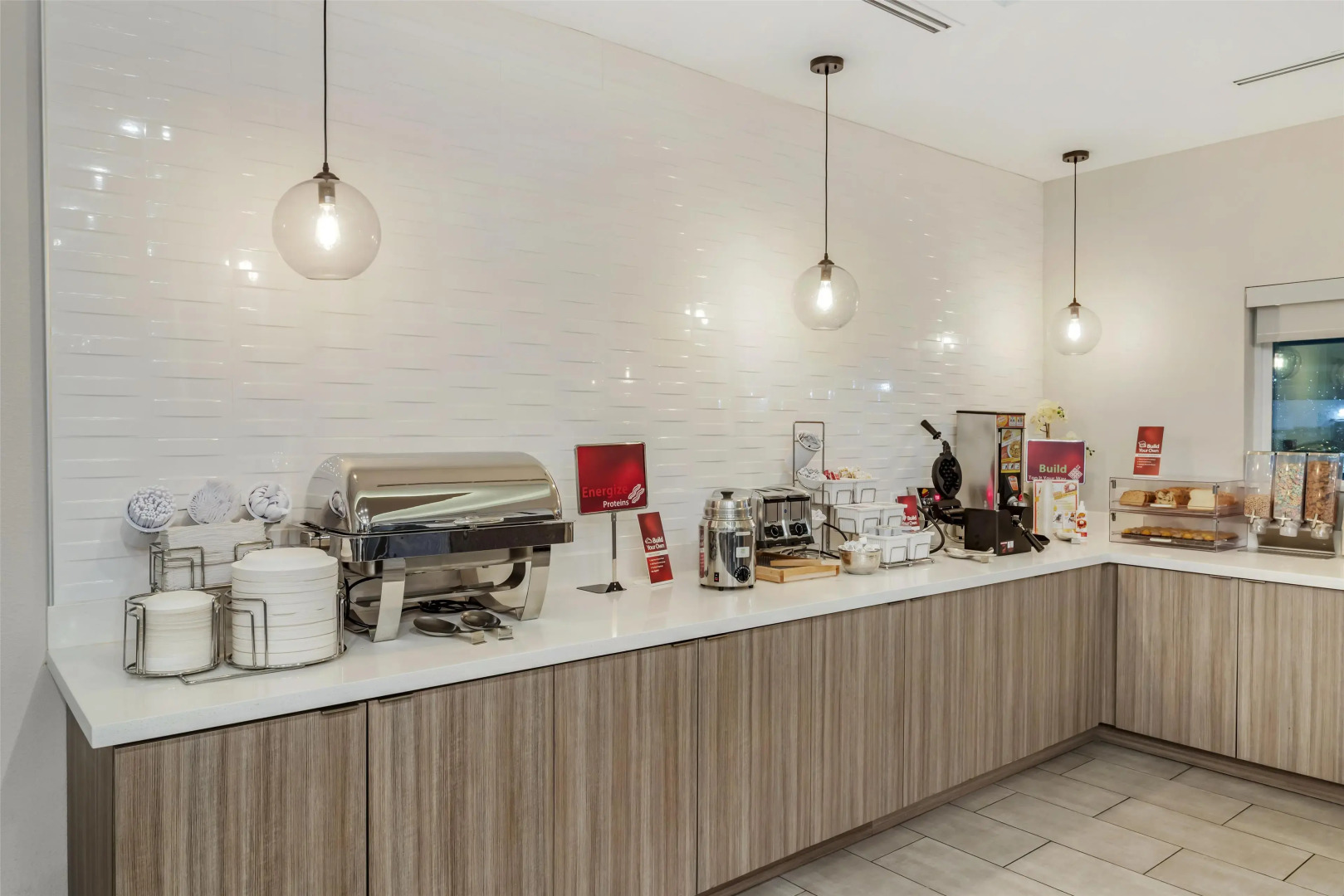 Best Western Plus Mid County