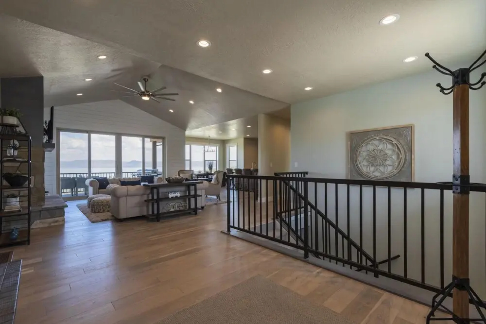 Lotus Lodge With Bear Lake Luxury Rentals