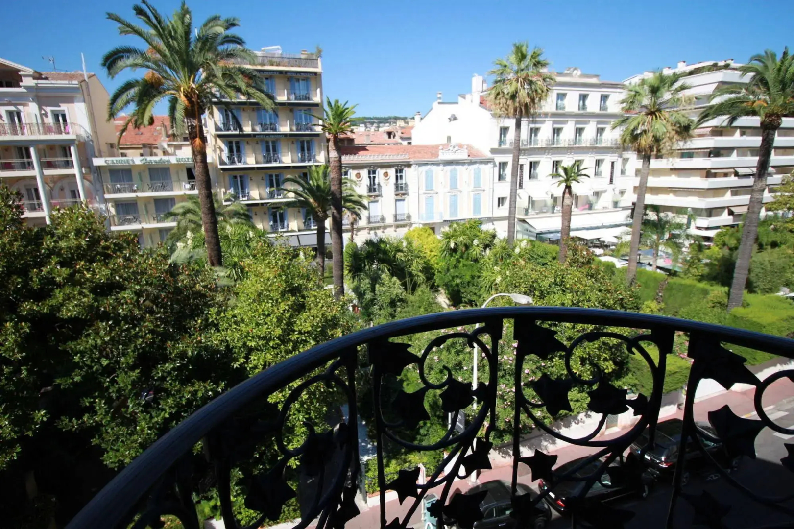 Cristal Hotel & Spa