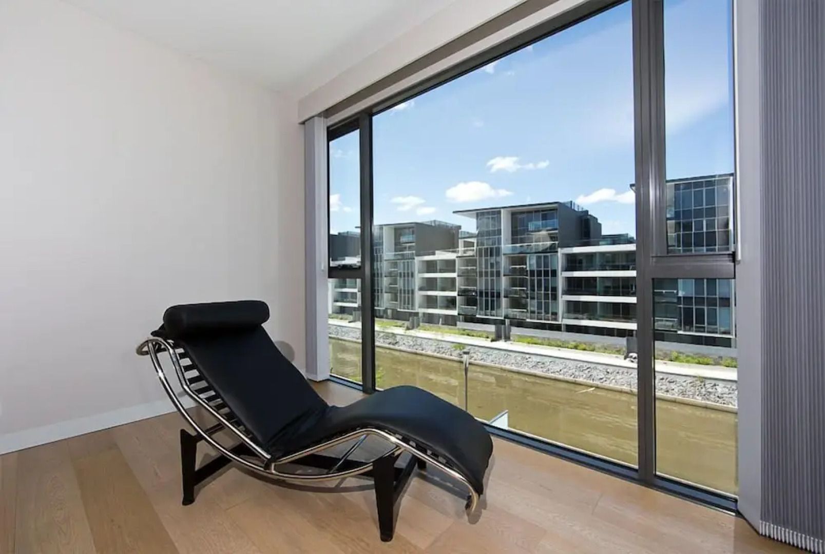 Accommodate Canberra - Aurora