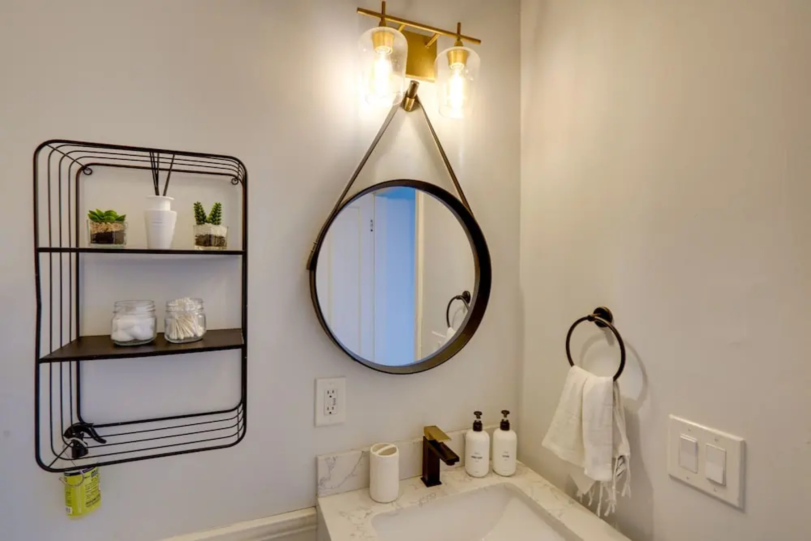 Pearl Creek House w/ Barrel Sauna & Fire Pit!