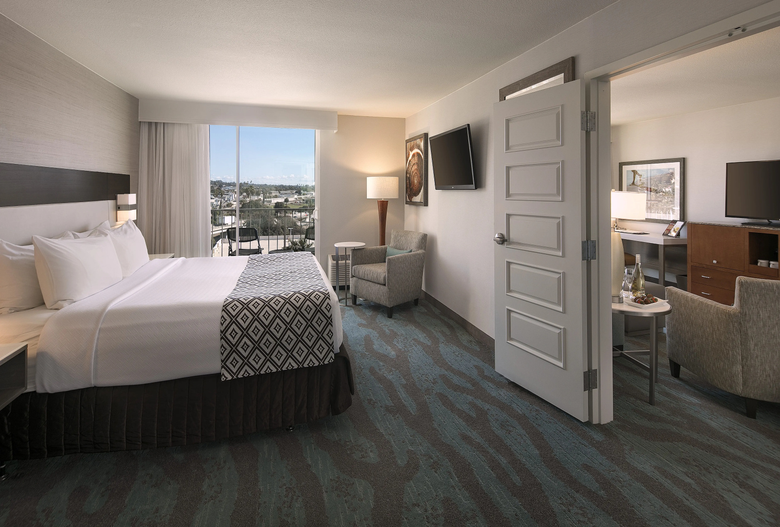 Crowne Plaza Ventura Beach by IHG