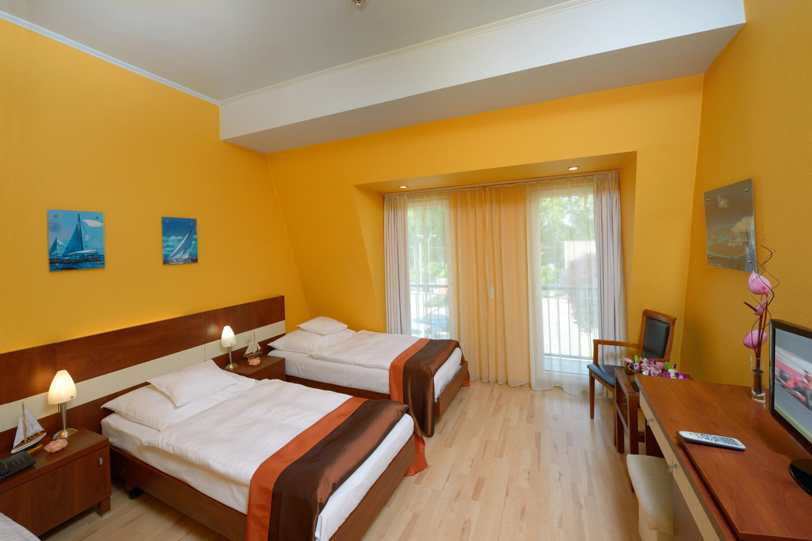 Holiday Beach Budapest Wellness & Conference Hotel