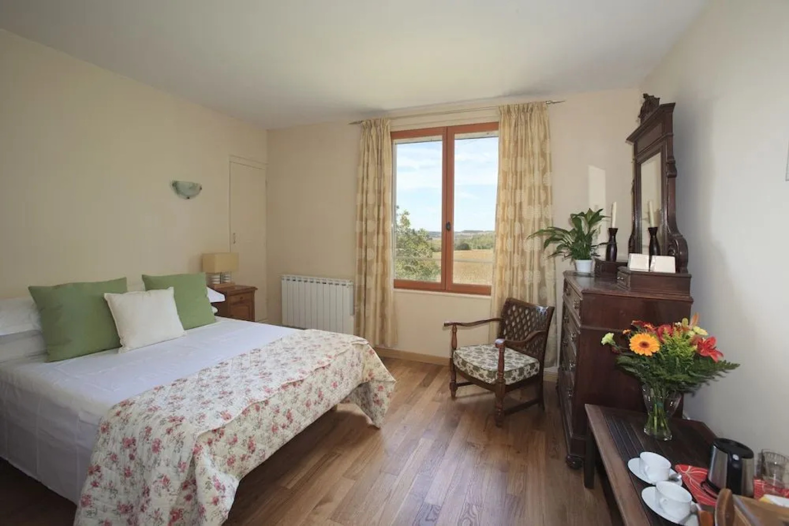 South Tarn Gites - Deluxe and Tranquil near Lautrec Village