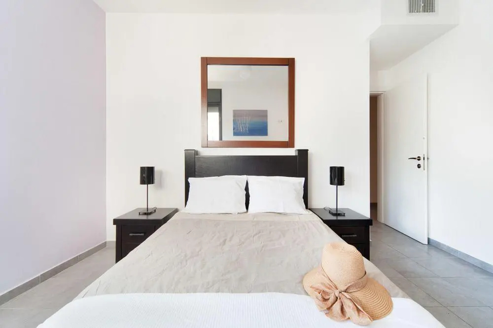 Sea N' Rent - Bar Kokchva Street