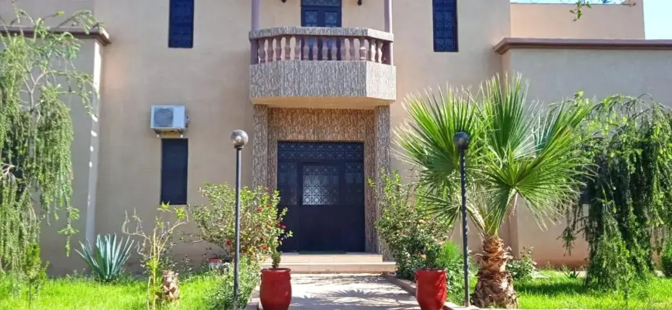 Villa Chouiter Center