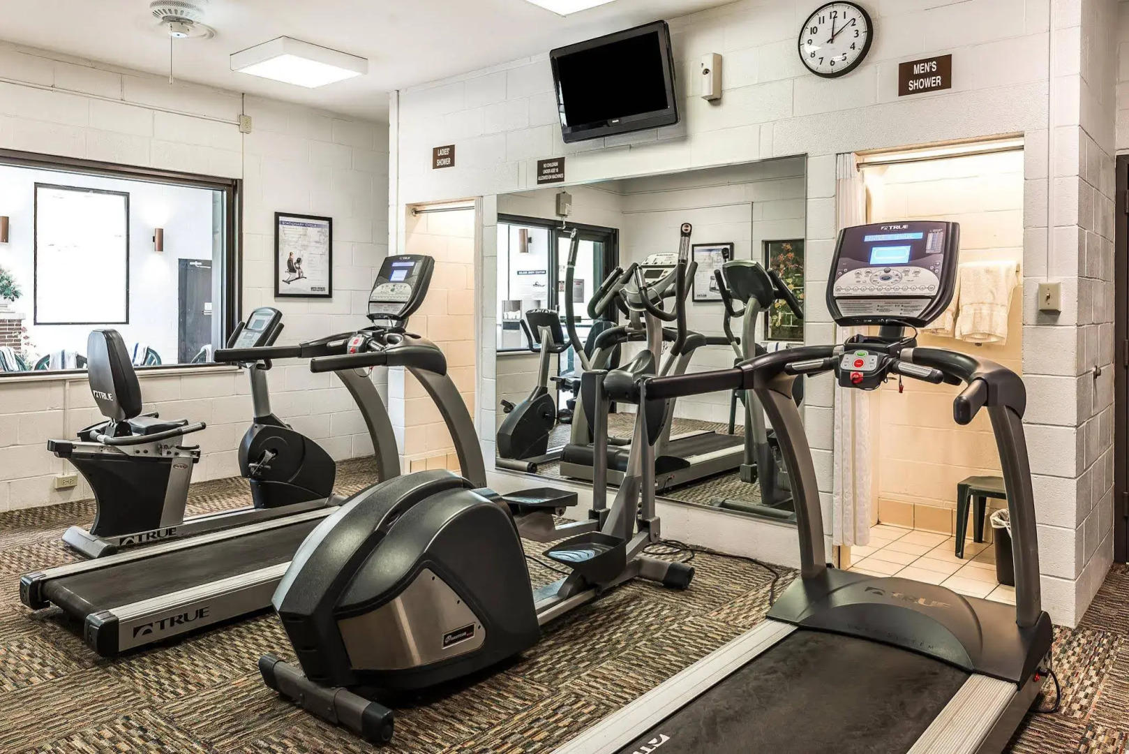 Quality Inn & Suites Zanesville City Center