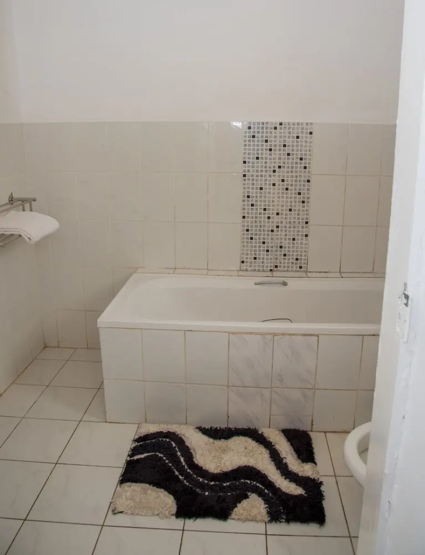 Spendwise Lodge and Apartments