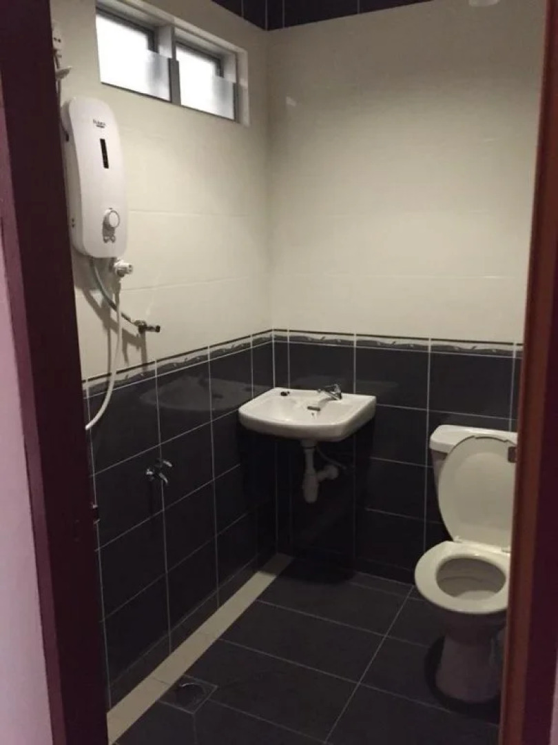 Tas Sakura Budget Hotel