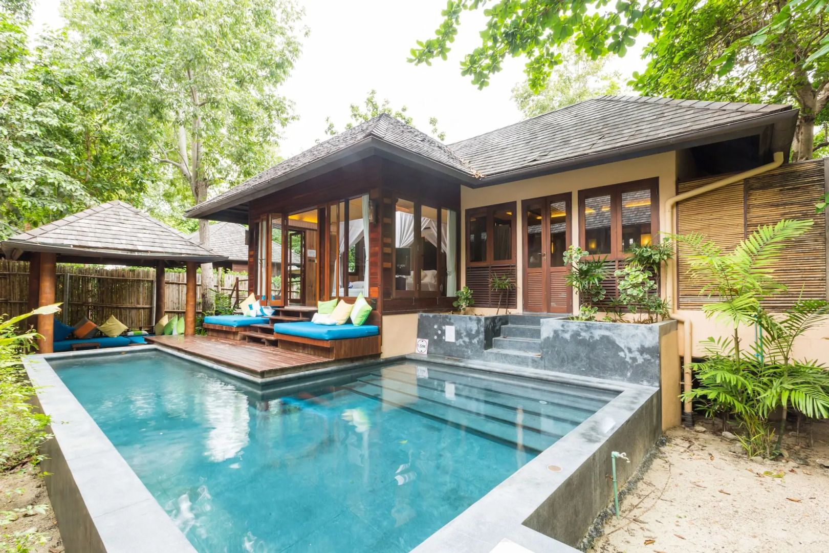 The Treasure Koh Madsum - Samui