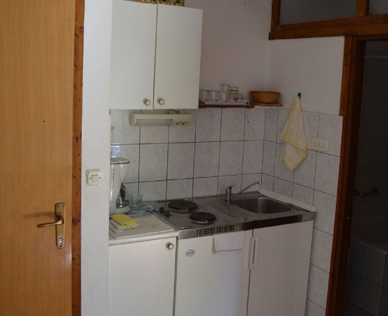 Apartment Jozo - 150 m from pebble beach: A1 Gradac, Riviera Makarska