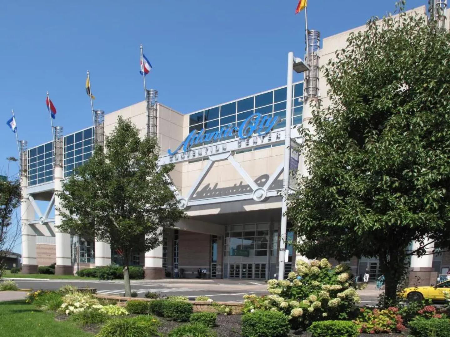 The Lucky Beach House, The Most Popular Beach House in Atlantic City! WOW!