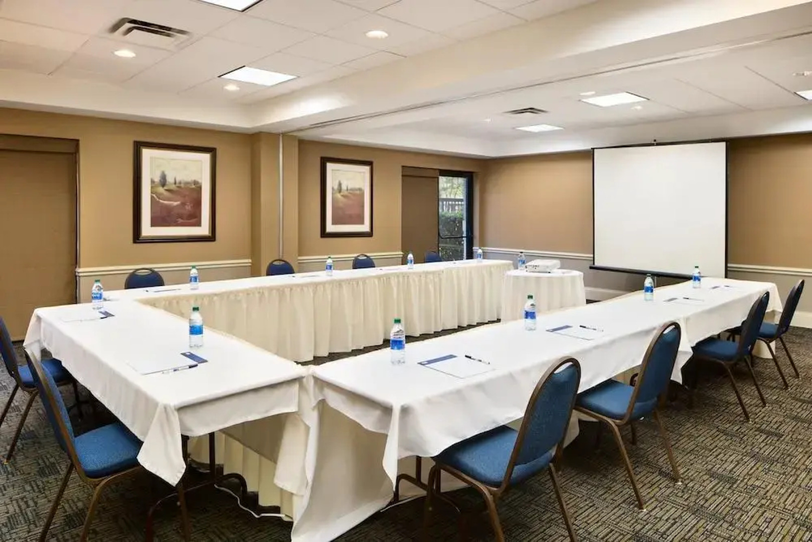 Holiday Inn Express & Suites Alpharetta - Windward Parkway