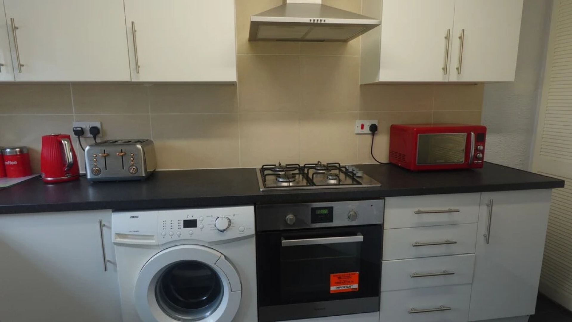 Chelsea House - Huku Kwetu