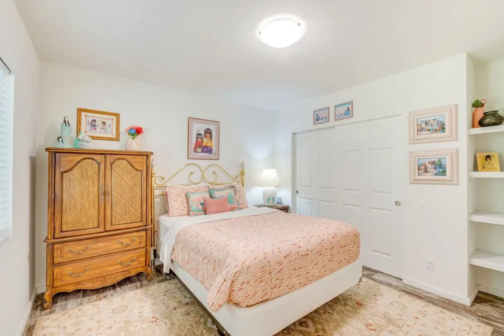 Community Pool & On-site Farm: Placerville Cottage