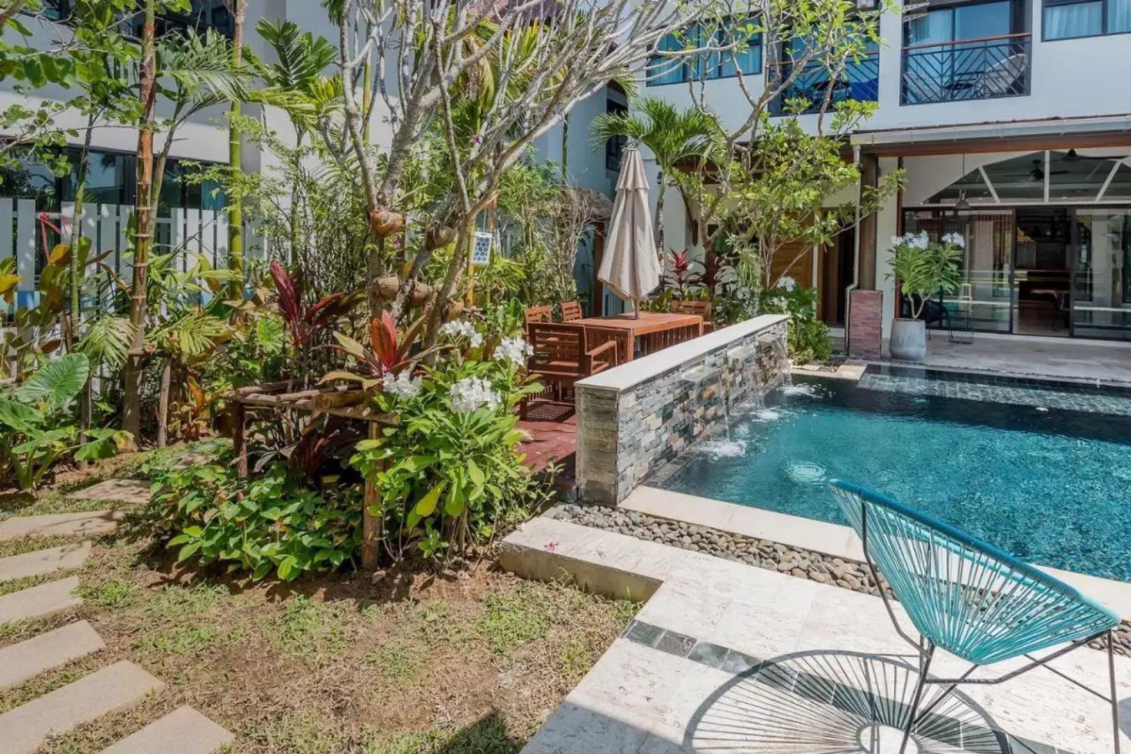 Coco Paradiso Phuket Hotel