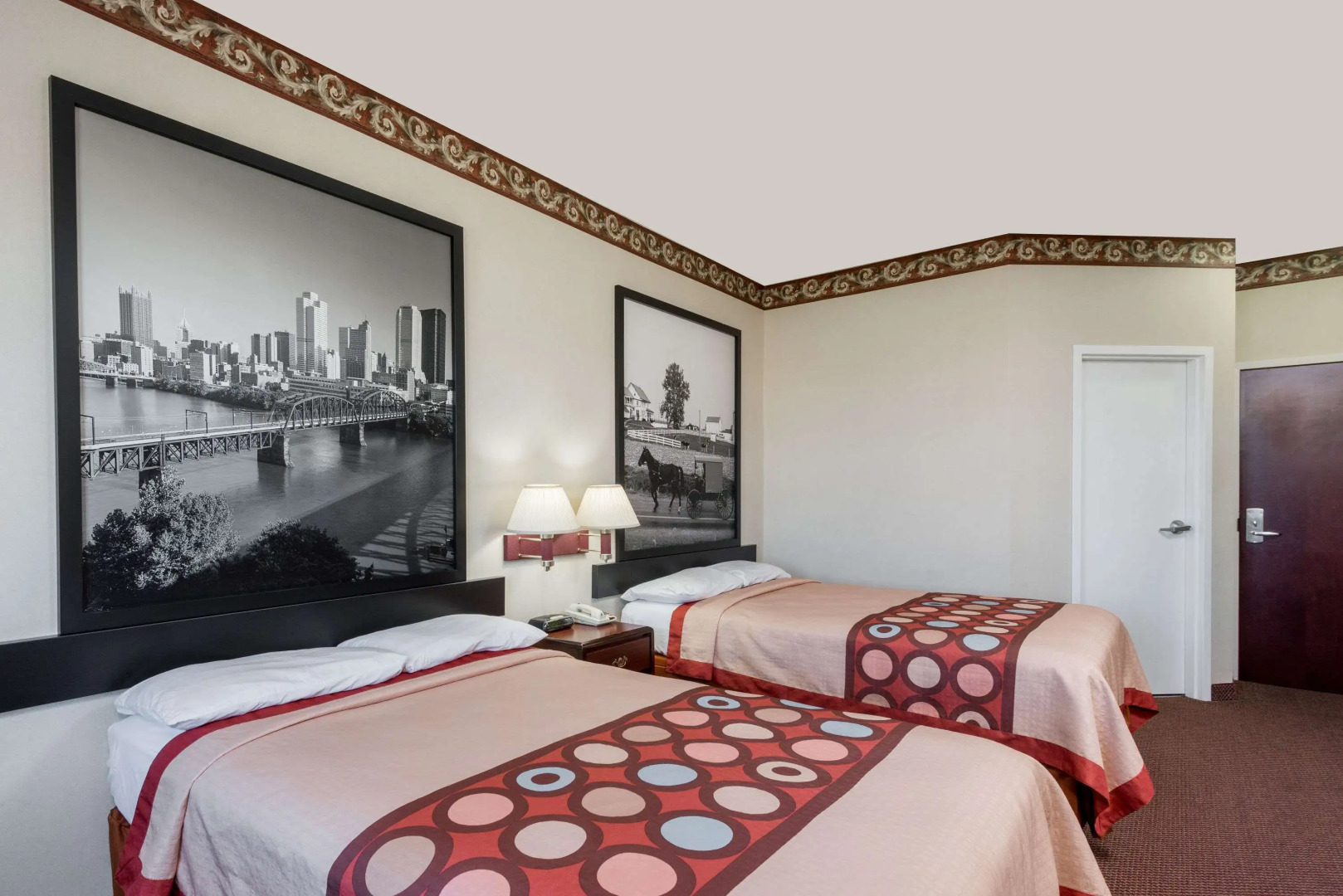 Super 8 by Wyndham Harrisburg Hershey North