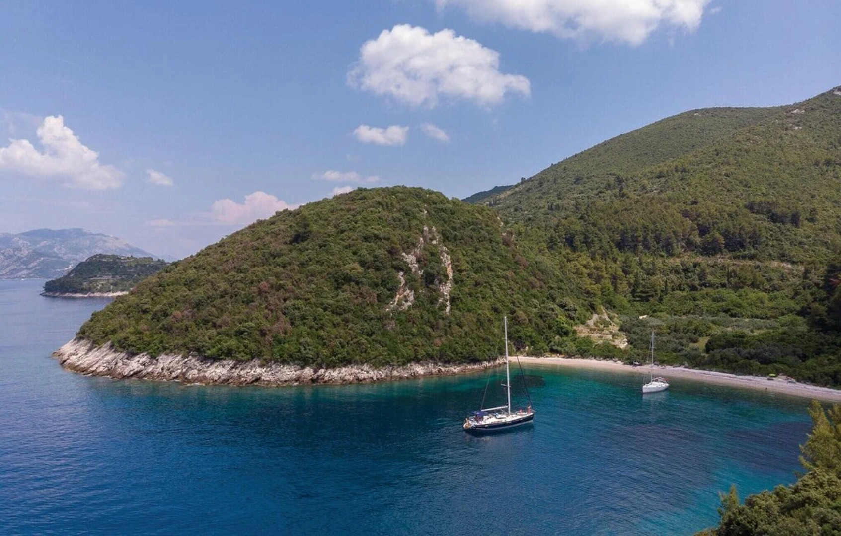 Awesome Home in Racisce With Wifi and 4 Bedrooms