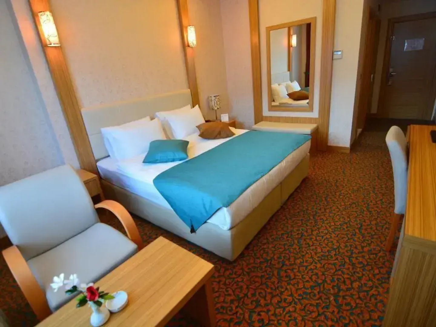 Tasar Royal Hotel